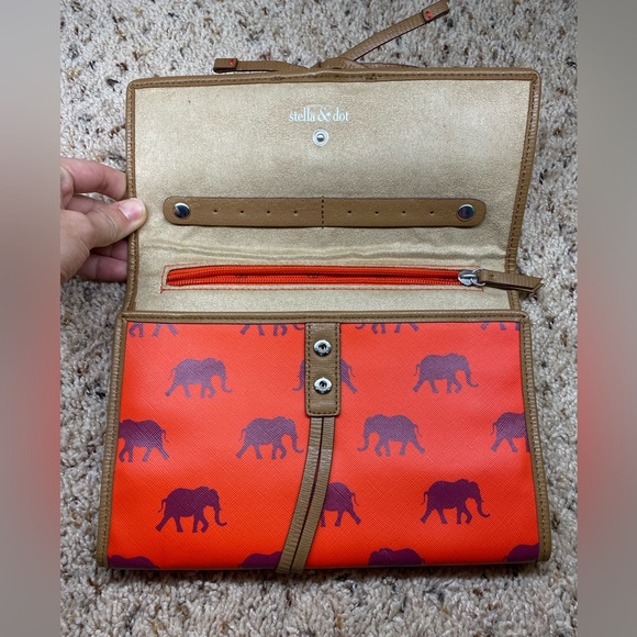 Stella & Dot jewelry case orange with Elephant Design - Picture 3 of 10